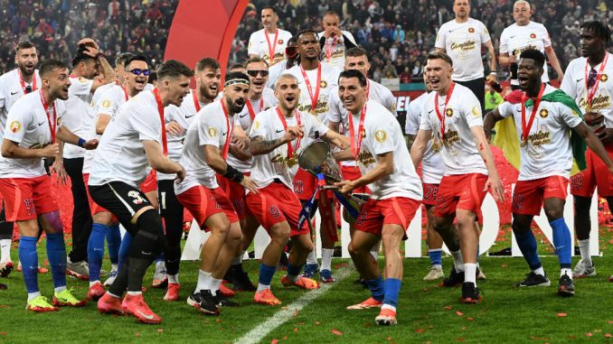fcsb-universitatea-craiova-play-off-superliga-superbet-17-05-2025-7