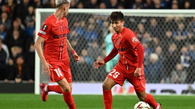 Alexandru Marian Musi in meciul de fotbal dintre Glasgow Rangers si FCSB, din cadrul UEFA Europa League, desfasurat pe S